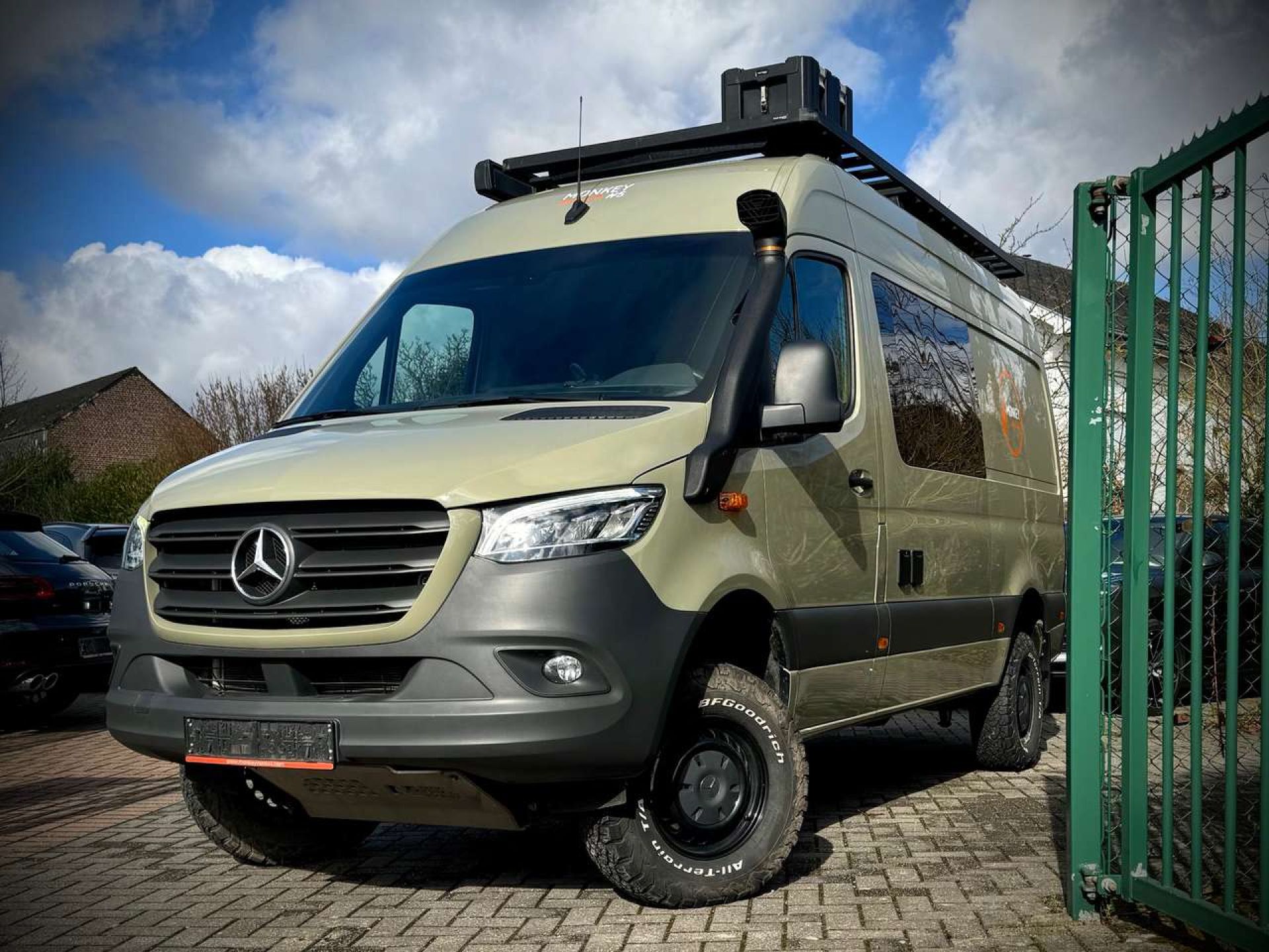 Monkey Van 4x4 (in opdracht van een klant)