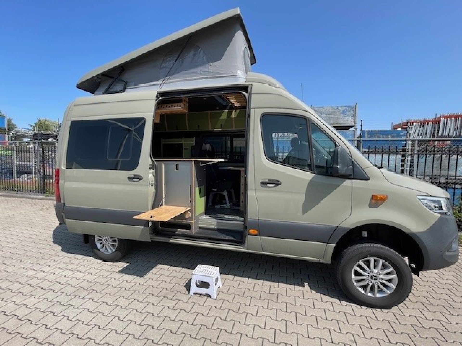Sprinter 4x4 by Campany 3,5t / 5 persons